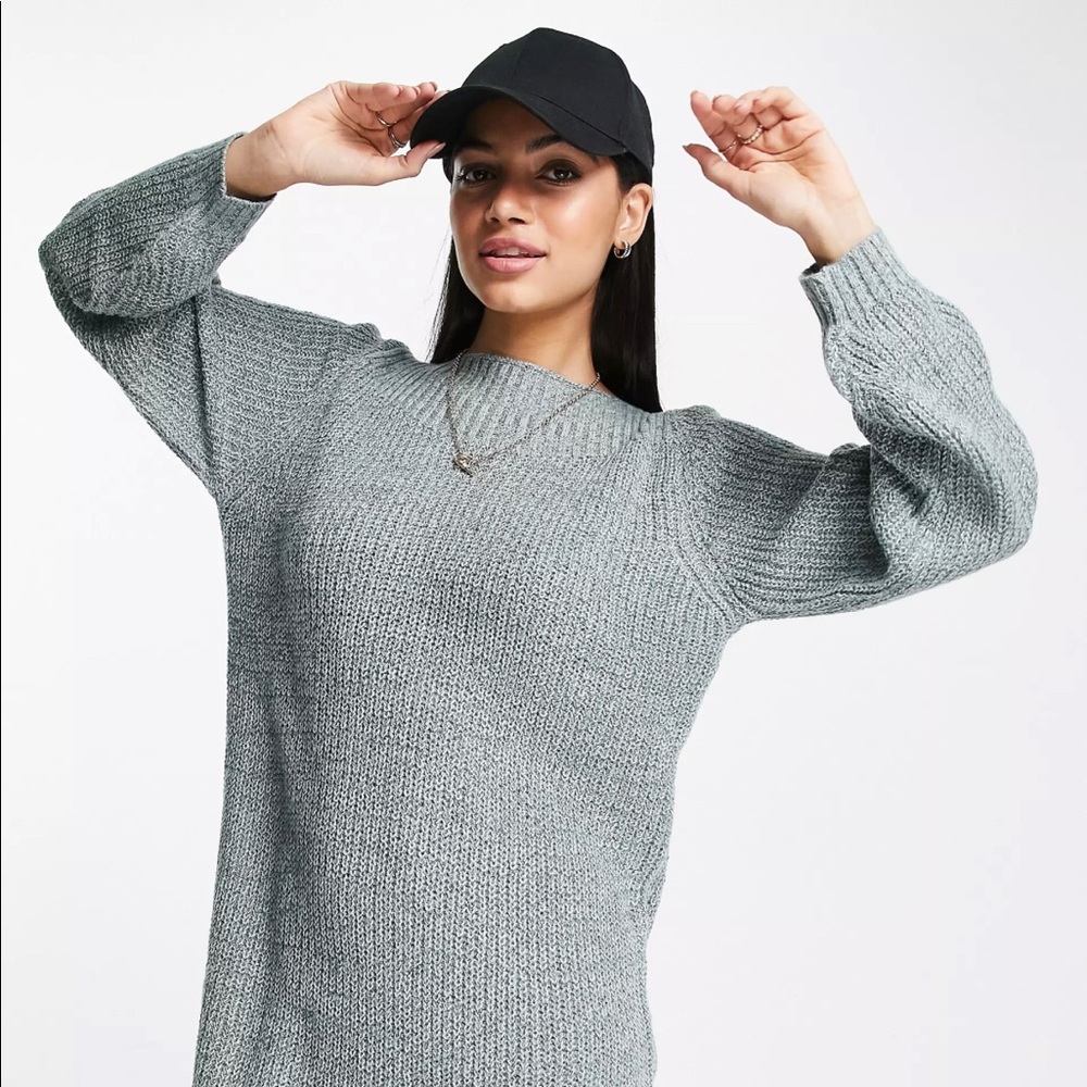 JDY SWEATER DRESS. BRAND NEW WIRH TAGS